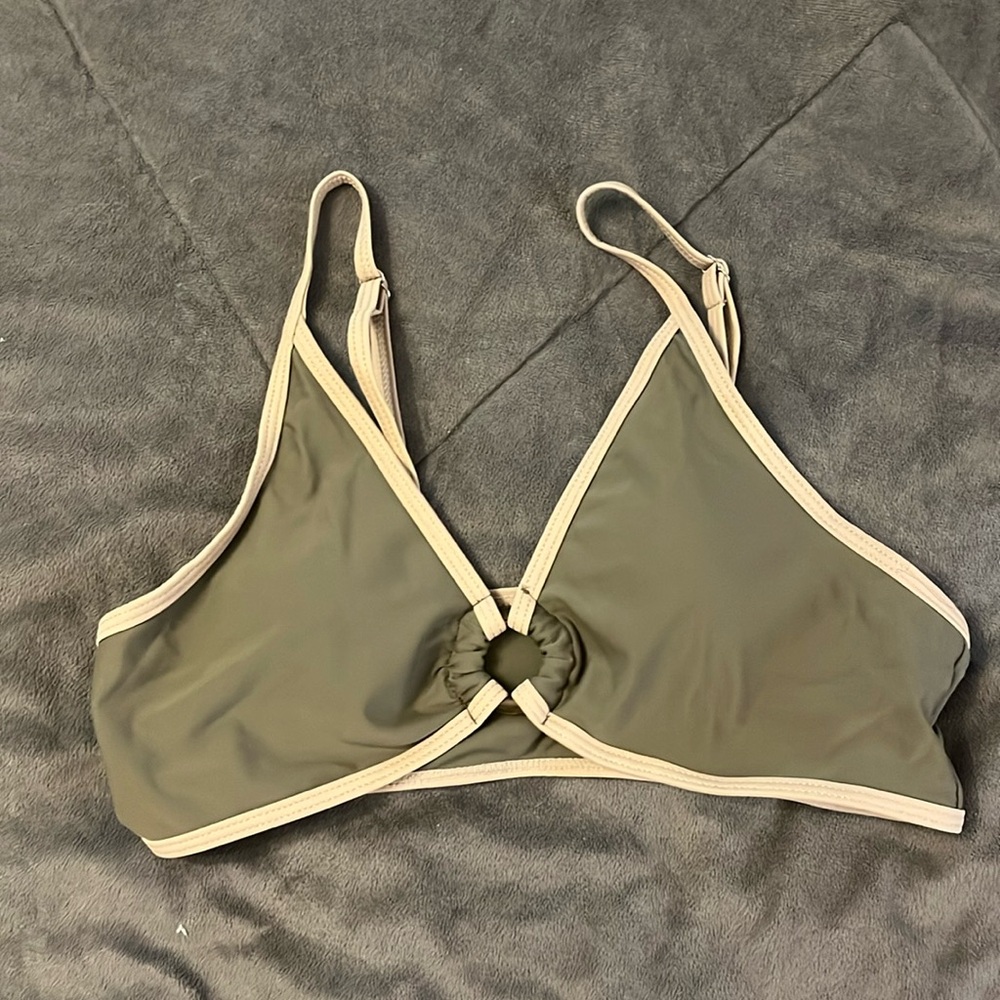 2 piece bathing suit
